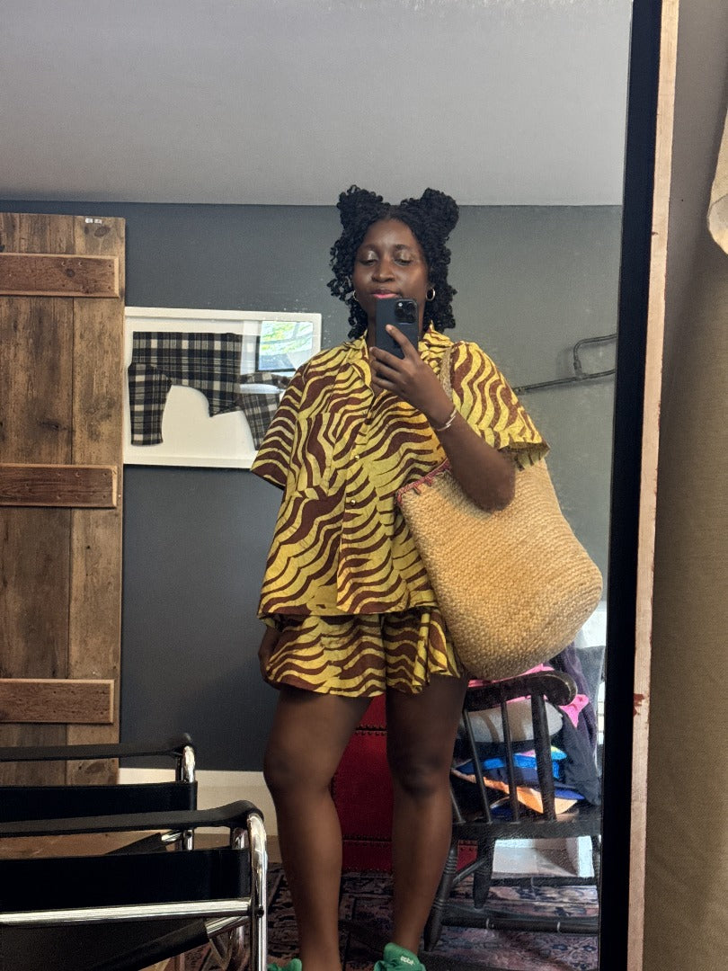 Wavy Brown Short Set